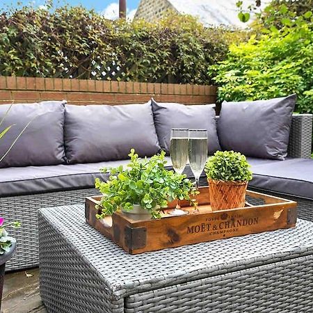 The Stanley Suite 1 Bedroom Apt Dog Friendly Patio Harrogate Exterior photo